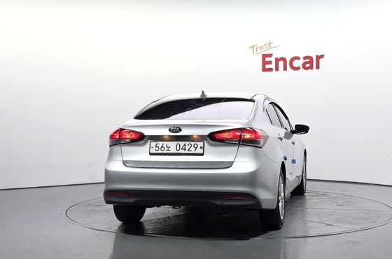 Kia K3 Trendy — пробег 141 055 км — фото 4 из 5