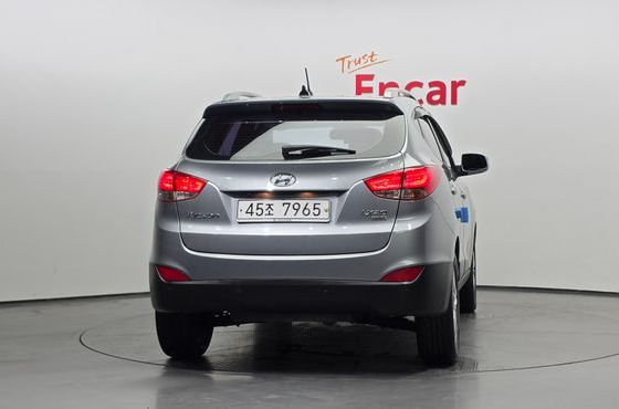 Hyundai Tucson Diesel 2WD LX20 Premier — пробег 66 968 км — фото 4 из 5