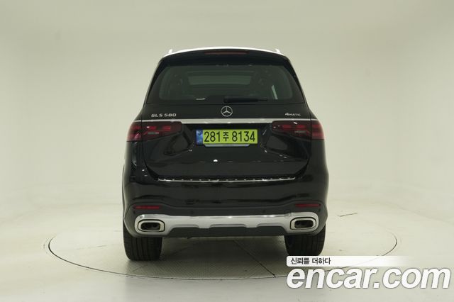Mercedes-Benz GLS-Class GLS580 4MATIC — пробег 4 151 км — фото 4 из 5