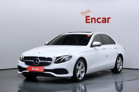Mercedes-Benz E-Class E200 Avantgarde — пробег 77 123 км — фото 1 из 5