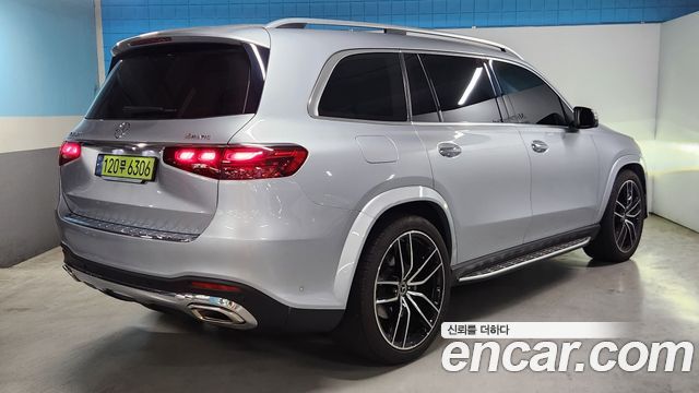 Mercedes-Benz GLS-Class GLS580 4MATIC — пробег 15 100 км — фото 2 из 5