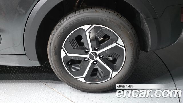 Kia Niro из Кореи Encar
