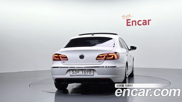 Volkswagen CC 2.0 TSI — пробег 66 658 км — фото 4 из 5