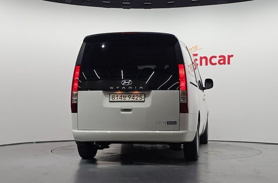 Hyundai Staria Cargo 5-Seater Smart — пробег 93 268 км — фото 4 из 5