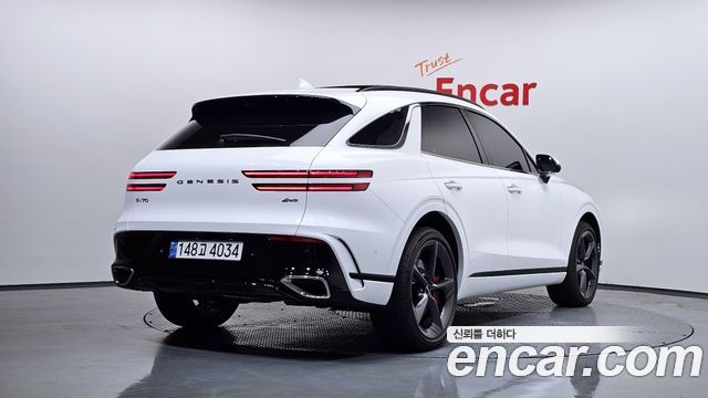 Genesis GV70 из Кореи Encar