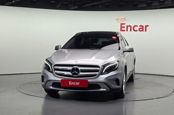 Mercedes-Benz GLA-Class GLA200 d 4MATIC — пробег 204 532 км — фото 3 из 5