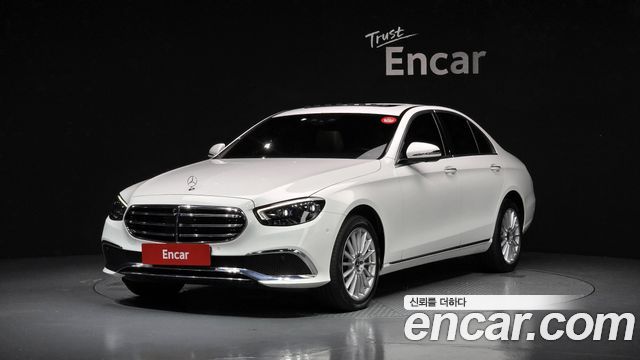 Mercedes-Benz E-Class E220d 4MATIC Exclusive — пробег 85 667 км — фото 1 из 5