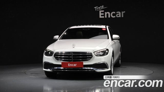 Mercedes-Benz E-Class E220d 4MATIC Exclusive — пробег 85 667 км — фото 3 из 5