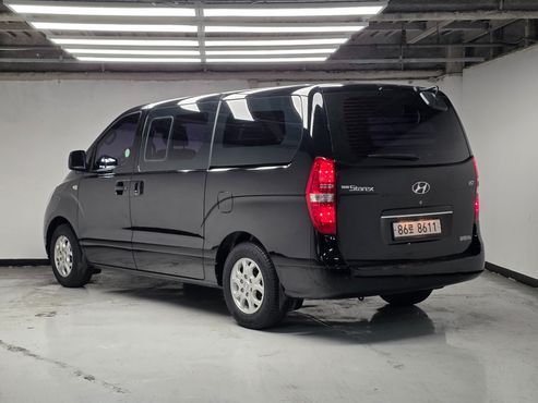 Hyundai Starex 5-Seater VAN CVX Luxury — пробег 107 170 км — фото 2 из 5