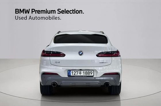 BMW X4 xDrive20i M Sport X — пробег 57 361 км — фото 4 из 5