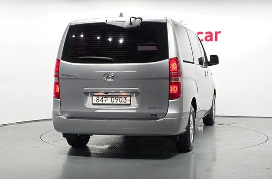 Hyundai Starex Van 5-Seater LPi Smart — пробег 152 535 км — фото 4 из 5
