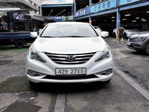 Hyundai Sonata LPI Smart — пробег 180 189 км — фото 1 из 5