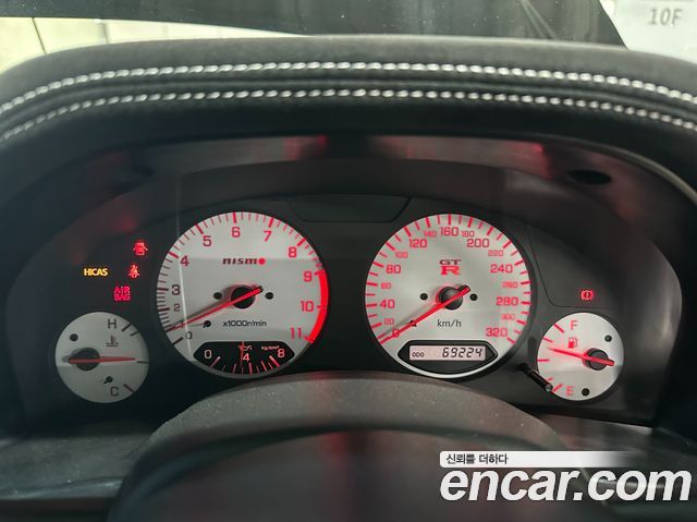 Nissan Skyline GTR R34 — пробег 69 300 км — фото 2 из 5
