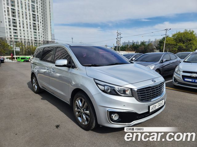 Kia Carnival из Кореи Encar