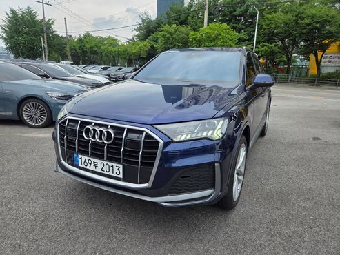 Audi Q7 45 TDI Quattro Premium — пробег 18 399 км — фото 1 из 5
