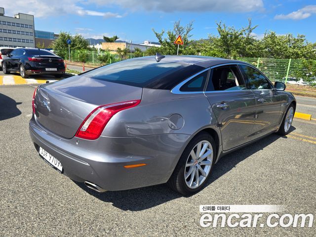 Jaguar XJ 3.0D Premium Luxury LWB X351 — пробег 95 872 км — фото 5 из 5