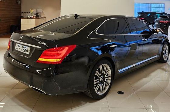Hyundai Equus VL500 Prestige — пробег 150 000 км — фото 2 из 5