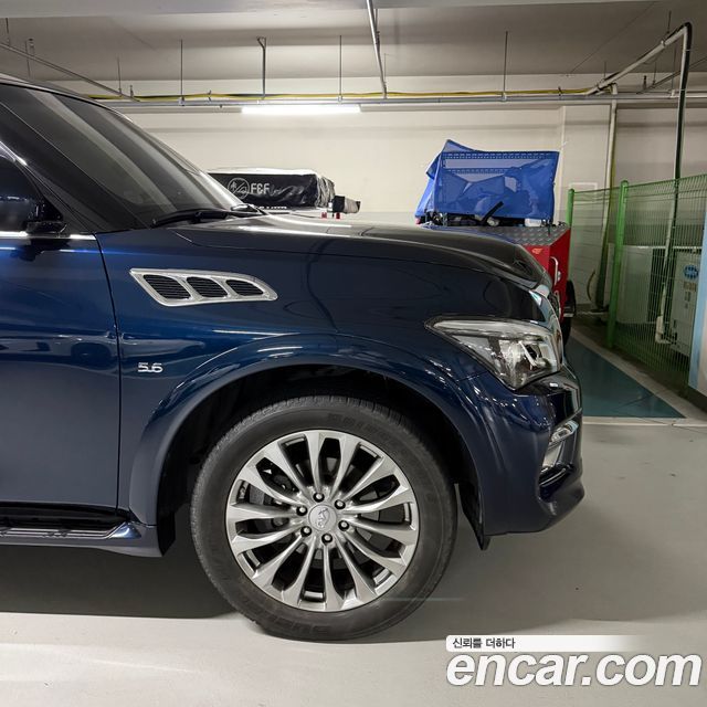 Infiniti QX80 5.6 AWD — пробег 54 000 км — фото 5 из 5