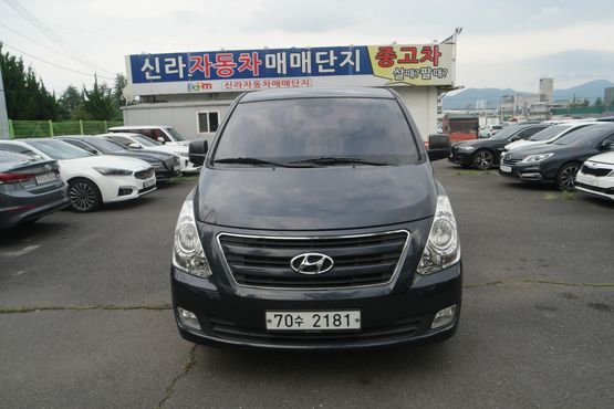 Hyundai Starex 12-Seater LPi Wagon Smart — пробег 55 780 км — фото 1 из 5