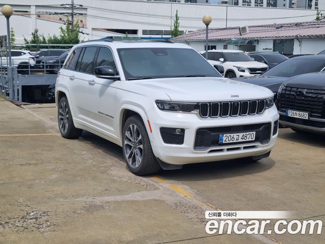 Jeep Cherokee 3.6 Overland — пробег 36 000 км — фото 3 из 5