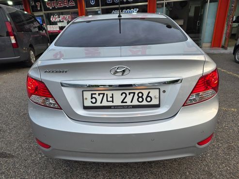Hyundai Accent Diesel 1.6 VGT Premium — пробег 92 700 км — фото 4 из 5