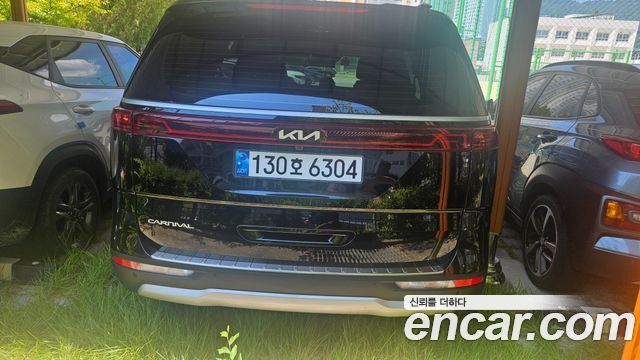 Kia Carnival Gasoline 9-Seater Prestige — пробег 24 000 км — фото 5 из 5