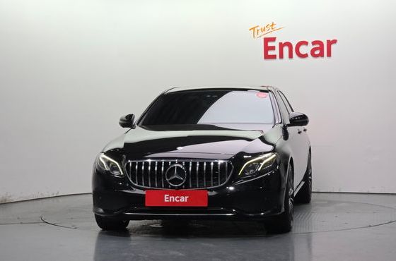 Mercedes-Benz E-Class E300 4MATIC Avnatgarde — пробег 152 677 км — фото 3 из 5