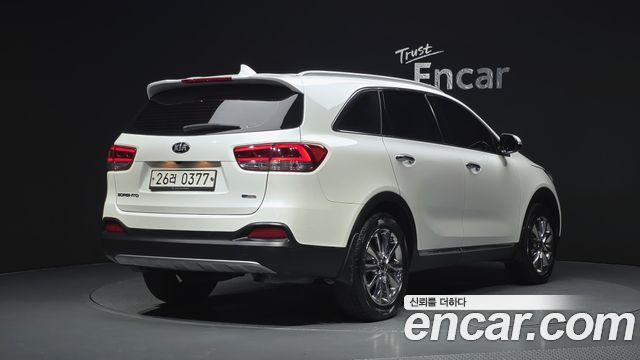Kia Sorento Diesel 2.0 2WD Prestige — пробег 169 642 км — фото 2 из 5