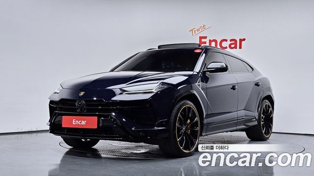 Lamborghini Urus из Кореи Encar