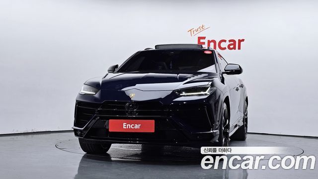 Lamborghini Urus из Кореи Encar