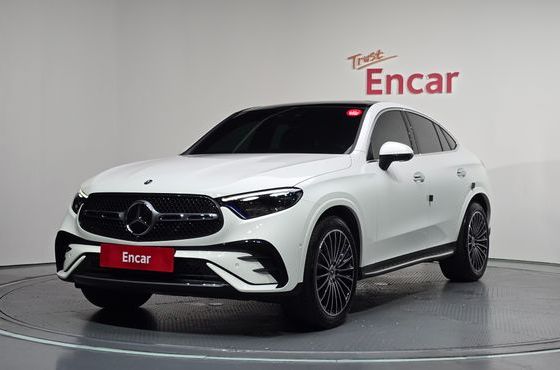 Mercedes-Benz GLC-Class GLC300 4MATIC Coupe — пробег 16 832 км — фото 1 из 5