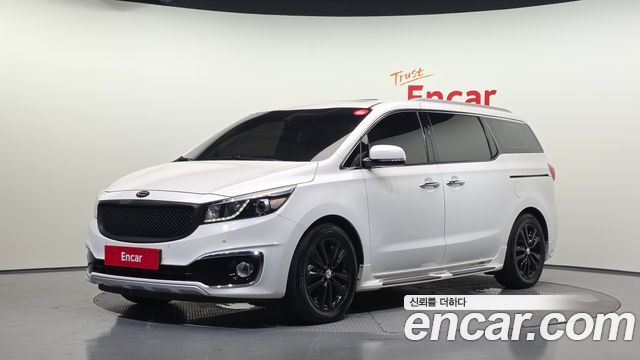 Kia Carnival из Кореи Encar