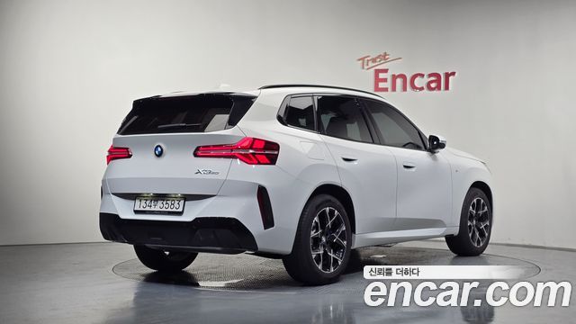 BMW X3 xDrive 20 M Sport — пробег 4 110 км — фото 2 из 5