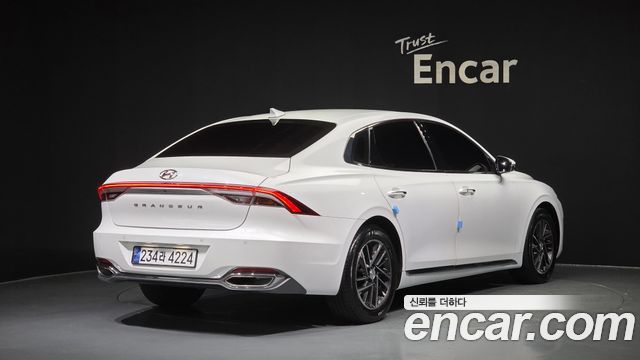 Hyundai Grandeur из Кореи Encar