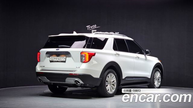 Ford Explorer 2.3 LimIted 4WD — пробег 40 750 км — фото 2 из 5