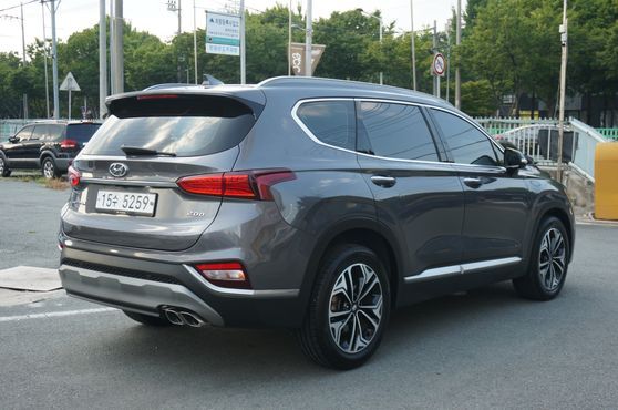 Hyundai Santafe Diesel 2.0 2WD Prestige — пробег 80 811 км — фото 4 из 5