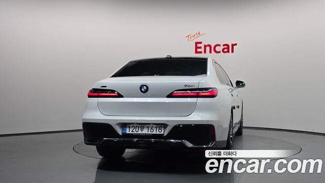 BMW 7-Series из Кореи Encar