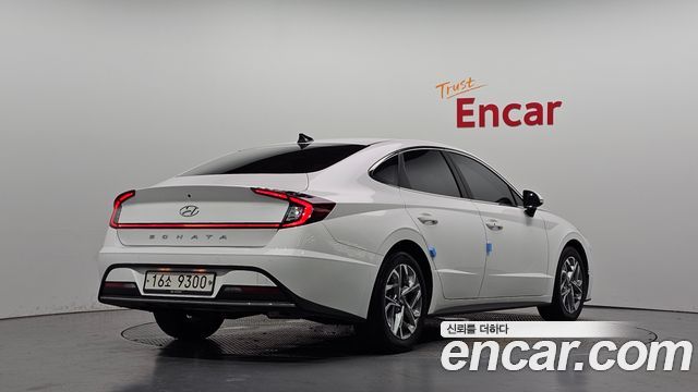 Hyundai Sonata 2.0 Premium — пробег 46 936 км — фото 2 из 5