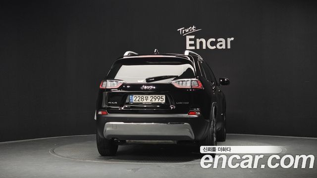 Jeep Cherokee из Кореи Encar