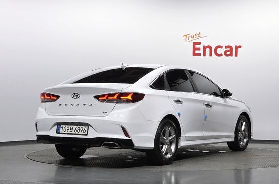 Hyundai Sonata 2.0 Smart — пробег 156 735 км — фото 2 из 5