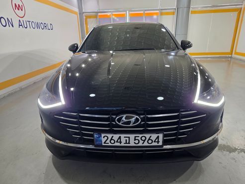 Hyundai Sonata 2.0 Premium — пробег 80 008 км — фото 2 из 5