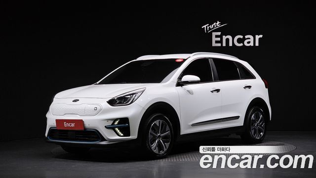 Kia Niro Noblesse — пробег 158 957 км — фото 1 из 5