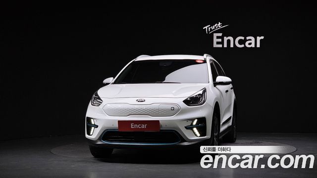 Kia Niro Noblesse — пробег 158 957 км — фото 3 из 5
