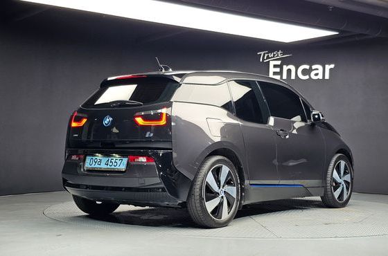 BMW i3 LUX — пробег 145 352 км — фото 2 из 5