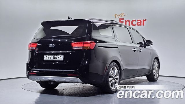 Kia Carnival из Кореи Encar