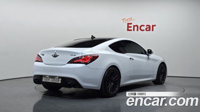 Hyundai Genesis из Кореи Encar