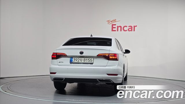 Volkswagen Jetta 1.4 TSI Premium — пробег 25 398 км — фото 4 из 5