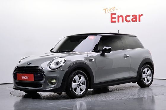 Mini Cooper Standard Third Generation — пробег 113 047 км — фото 1 из 5