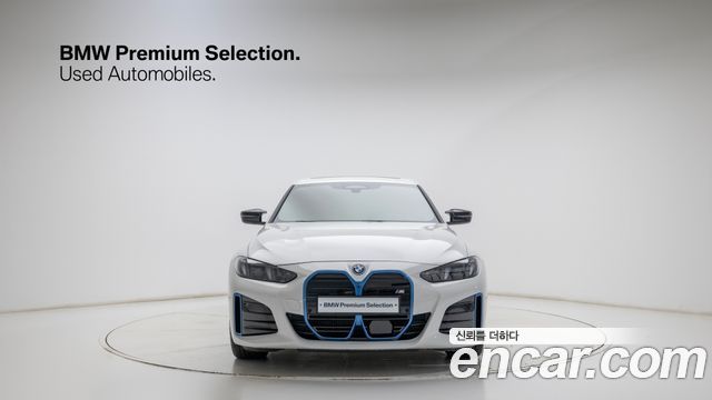 BMW i4 M50 Pro — пробег 4 250 км — фото 3 из 5