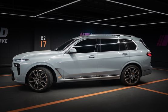 BMW X7 xDrive 40d M Sport 6STR — пробег 5 000 км — фото 3 из 5